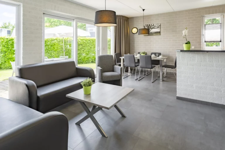 Woonkamer vakantiewoning De Riethorst Plasmolen