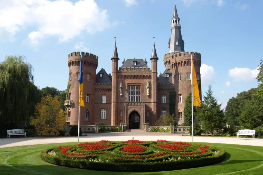 Schloss-Moyland-neu-ricken